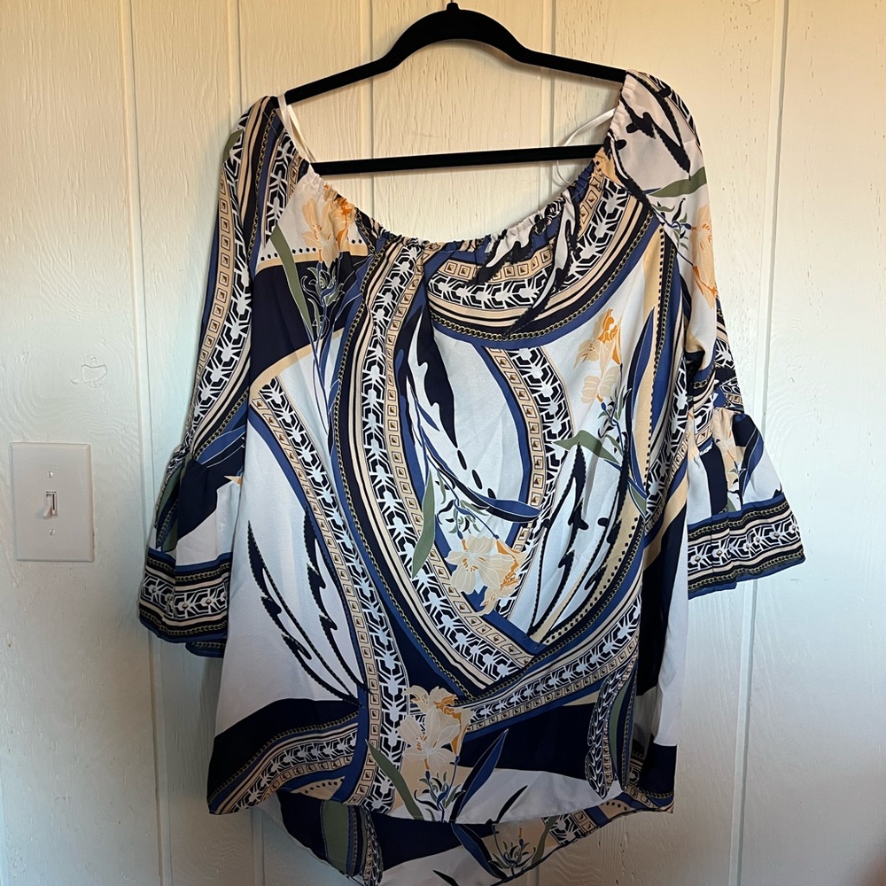 Elegant Navy and White Women's Top